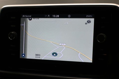 Volkswagen T-Roc 1.5 T-Roc Style TSI Semi-Auto 5dr 18