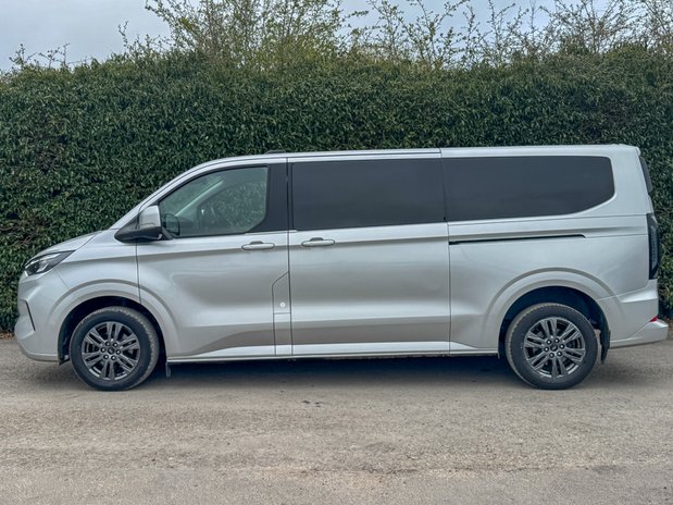 Ford Tourneo Custom Titanium Luxe | 9 Seat | Auto | L2 LWB | 320 | Euro 6 | £31,993 + vat 5