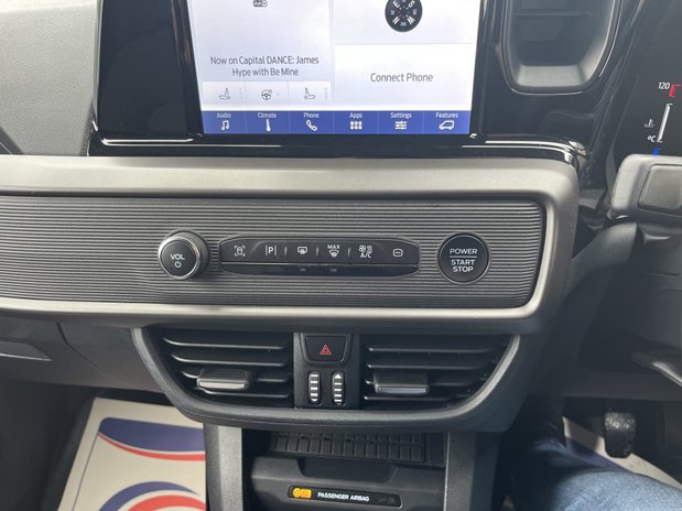 Ford Transit Courier Transit Courier 1.5 EcoBlue Limited Van 20