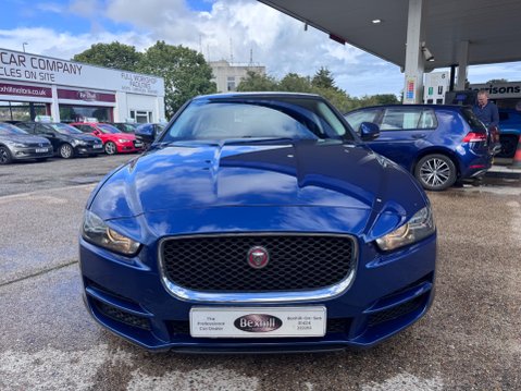 Jaguar XE GTDI PRESTIGE 8