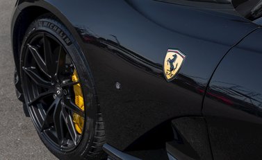 Ferrari 812 Superfast 28