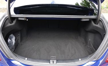 Mercedes-Benz C Class C63 Saloon 10