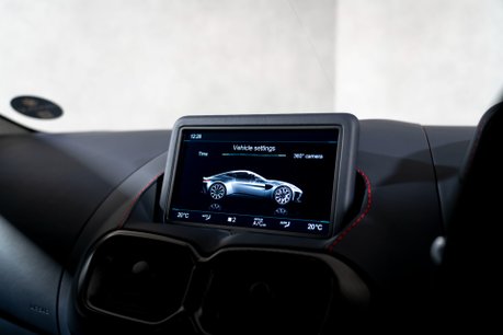 Aston Martin Vantage V12. 1 OF 333. OVER £45K IN OPTIONS. LIGHTWEIGHT PACKAGE. LIVERY PACKAGE. 29