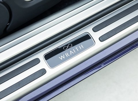 Rolls-Royce Wraith Black Badge 26