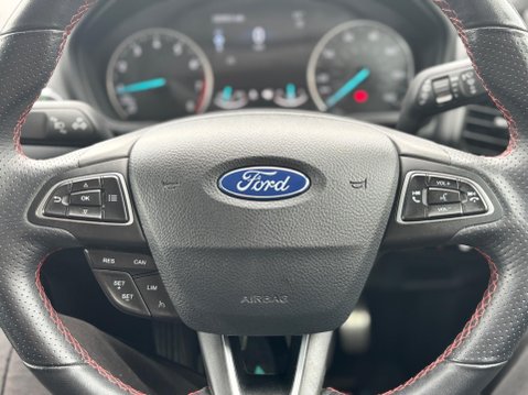 Ford Ecosport 1.0T EcoBoost ST-Line Euro 6 (s/s) 5dr 14