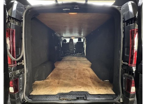Nissan NV300 1.6 dCi 1.2t Acenta Panel Van 5dr Diesel Manual L2 H1 Euro 6 (120 ps) 34
