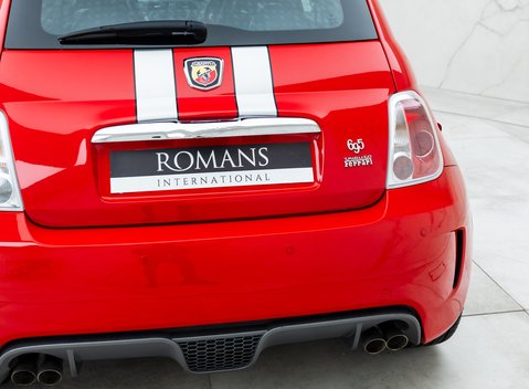 Abarth 695 Tributo Ferrari 35