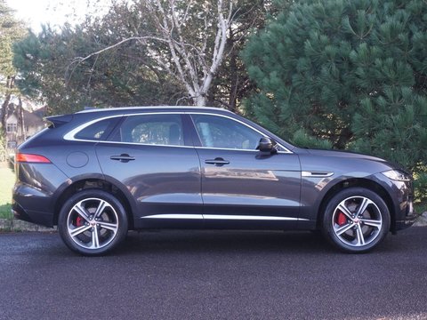 Jaguar F-Pace 3.0 V6 S Auto AWD Euro 6 (s/s) 5dr 18