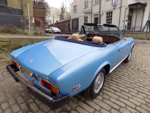 Fiat 124 Spider CS 1800 70