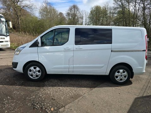 Ford Transit Custom 310 LIMITED LR DCB 4