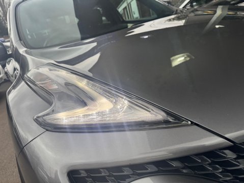 Nissan Juke 1.5 dCi 8v Tekna Euro 5 (s/s) 5dr 11