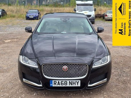 Jaguar XF 2.0d Portfolio Saloon 4dr Diesel Auto Euro 6 (s/s) (163 ps) 2