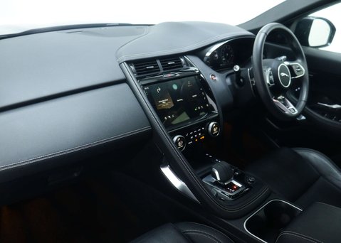 Jaguar E-Pace 1.5 P300e 11.5kWh R-Dynamic SE Black SUV 5dr Petrol Plug-in Hybrid Auto AWD 53