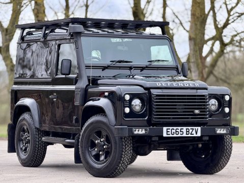 Land Rover Defender 2.2 Defender 90 XS Hard Top TD 4WD 1