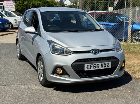 Hyundai i10 SE AUTOMATIC 28