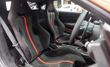 Ferrari 488 Pista 12