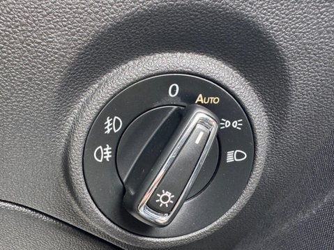 SEAT Leon 1.5 TSI EVO FR Euro 6 (s/s) 5dr 34