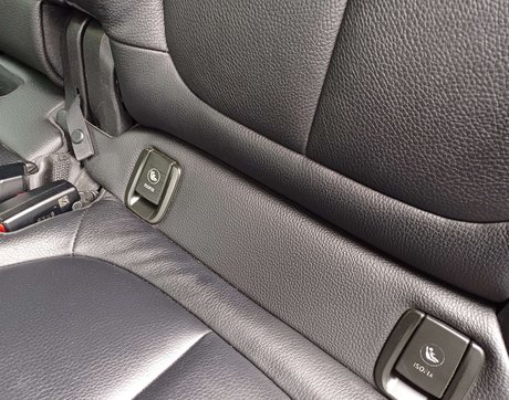 BMW 2 Series 1.5 218i Luxury Auto 5dr 19