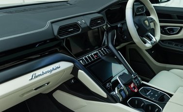 Lamborghini Urus S 20
