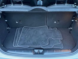 Mini Hatch 1.5 Cooper Sport Auto 3dr 70