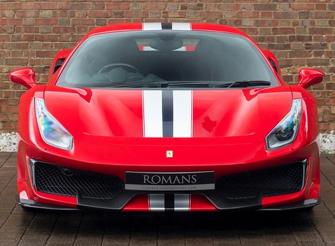 Ferrari 488 Pista 4