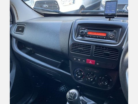 Vauxhall Combo 1.3 CDTi 2000 16v Sportive Panel Van 3dr Diesel Manual FWD L1 H1 (133 g/km, 31