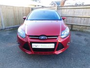 Ford Focus 1.0 TITANIUM NAVIGATOR 5 Dr 9
