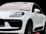 Porsche Macan S PDK 32