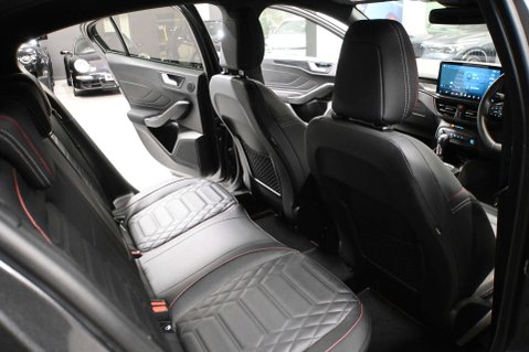 Ford Focus 1.0 Focus ST-Line X mHEV Auto 5dr 11