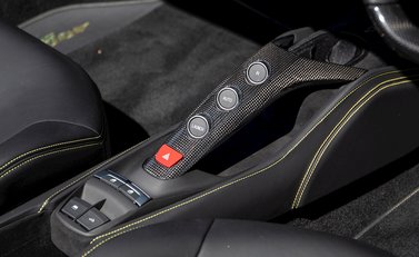 Ferrari 488 Spider 19