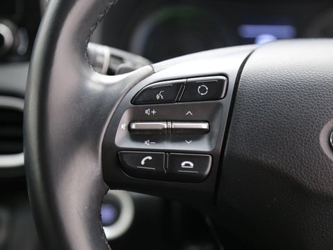 Hyundai KONA 1.6 h-GDi Premium DCT Euro 6 (s/s) 5dr 11