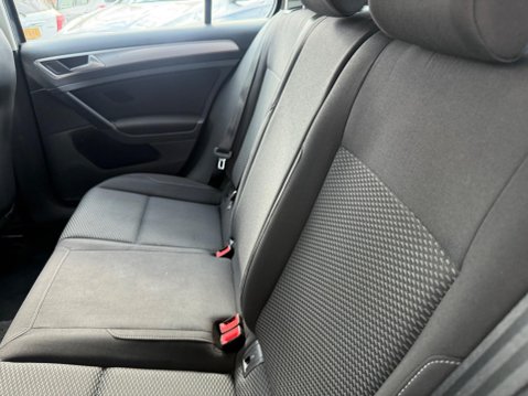Volkswagen Golf 1.6 TDI S Euro 6 (s/s) 5dr 22