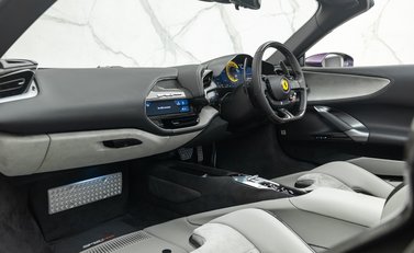 Ferrari SF90 Spider 19