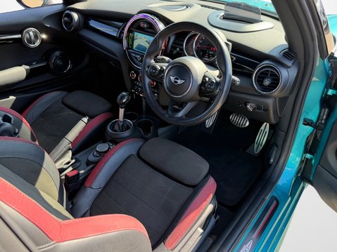 Mini Convertible 2.0 John Cooper Works 2dr Auto [Tech/Chili pack] 20