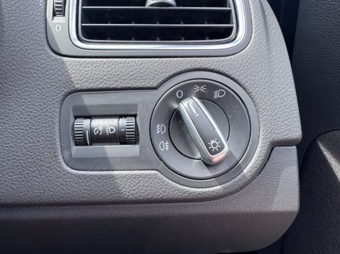 Volkswagen Polo SEL TSI 19