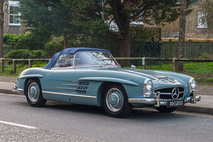 Mercedes-Benz SL Class 300SL Roadster 7