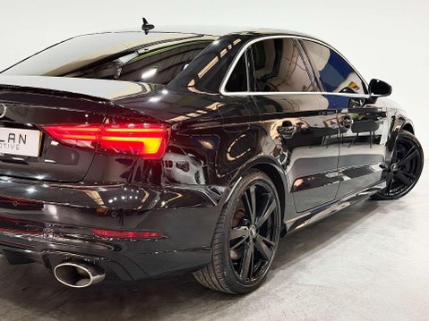 Audi RS3 2.5 TFSI GPF Saloon 4dr Petrol S Tronic quattro Euro 6 (s/s) (400 ps) 25