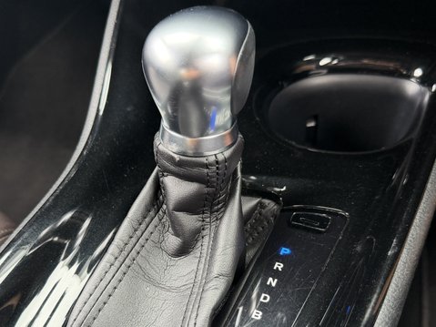Toyota C-HR 1.8 Hybrid Excel 5dr CVT [Leather] 27