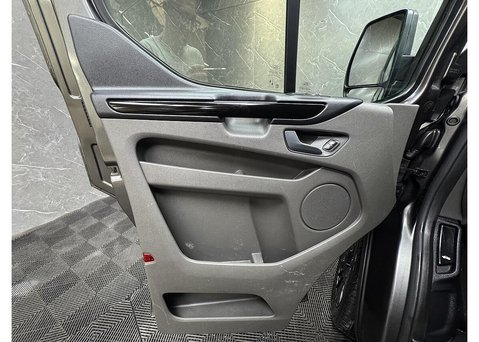 Ford Transit Custom 2.0 300 EcoBlue Limited Panel Van 5dr Diesel Manual L1 H1 Euro 6 (s/s) (130 43