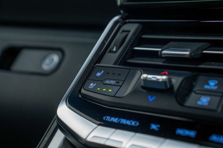 Toyota Land Cruiser ZX300 3.5 Automatic Petrol 31