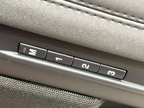 Land Rover Range Rover Evoque 2.0 Range Rover Evoque R-Dynamic SE Automatic 4WD 5dr - NATIONAL DELIVERY* 49