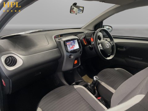 Toyota Aygo 1.0 VVT-i x-trend Hatchback 5dr Petrol Manual Euro 6 (71 ps) 15