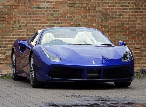Ferrari 488 Spider 1