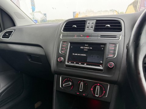 Volkswagen Polo 1.0 BlueMotion Tech SE Euro 6 (s/s) 5dr 12