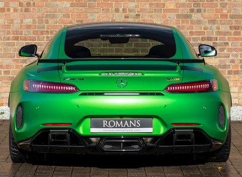 Mercedes-Benz AMG GT R GT R 5