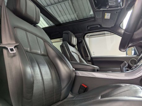 Land Rover Range Rover Sport 2.0 Range Rover Sport Autobiography Dynamic P400e Auto 4WD 5dr 31
