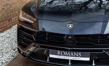 Lamborghini Urus 29