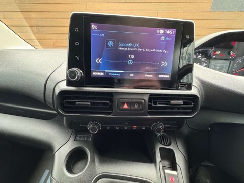 Peugeot Partner 1.5 Partner Professional Premium Blue HDi 32