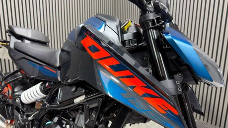 KTM Duke 2025 ONLY 7K 125CC LEARNER LEGAL 15BHP 1 OWNER 14