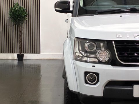 Land Rover Discovery 3.0 SD V6 Landmark Auto 4WD Euro 6 (s/s) 5dr 54